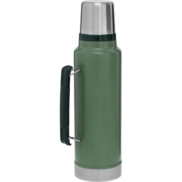 Stanley Classic Legendary Bottle (1.5 quart, Hammertone Green)