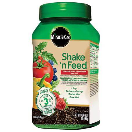 Miracle-Gro® Shake 'n Feed® Tomato, Fruit & Vegetable Plant Food (4.5 lbs)